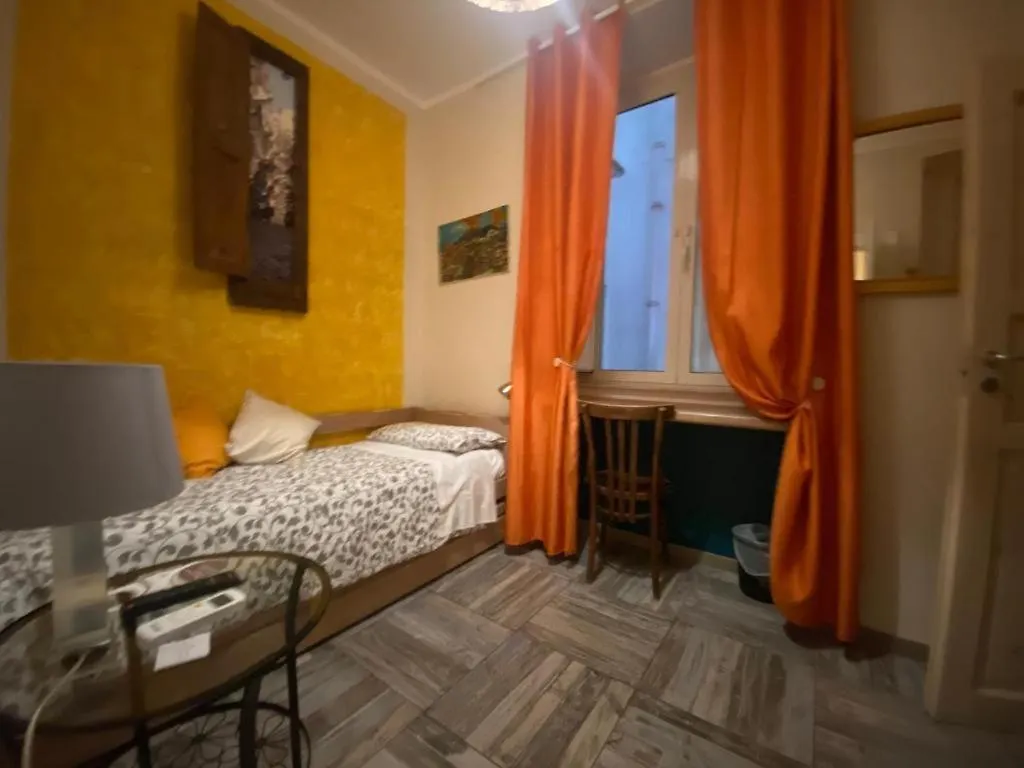 Corso 211 Beds & Suites Naples 0*,
