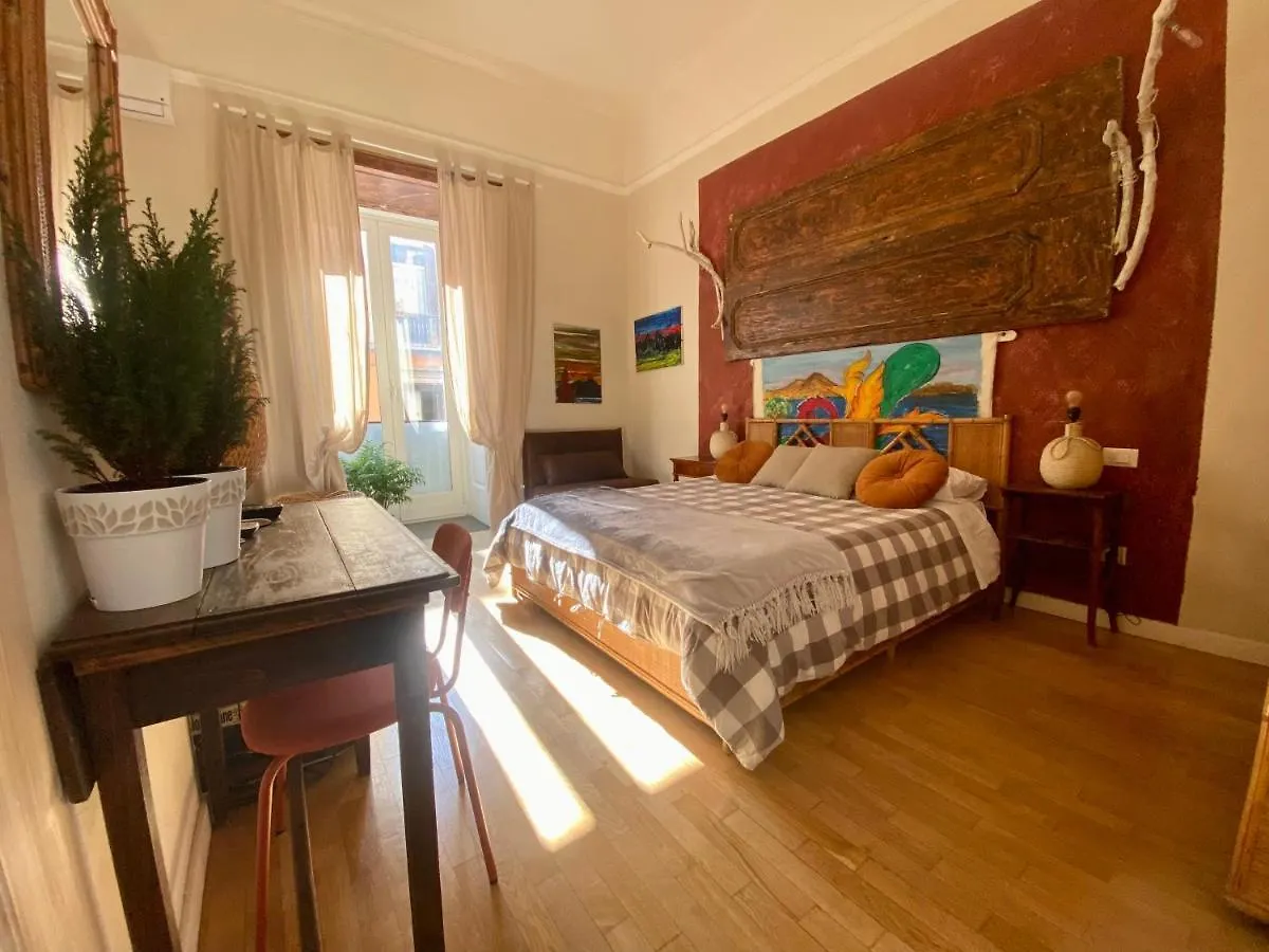 Penzion Corso 211 Beds & Suites Neapol