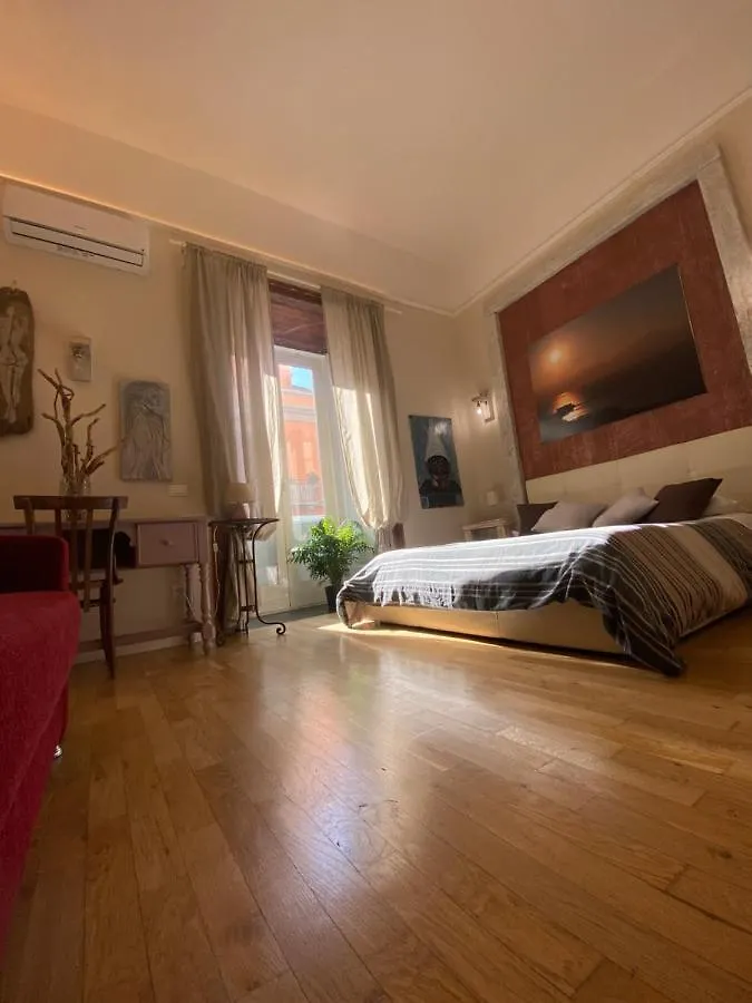 Penzion Corso 211 Beds & Suites Neapol